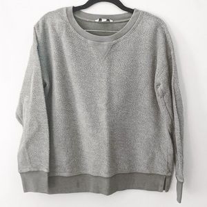 •American Eagle crewneck sweatshirt•